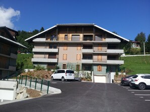Esterni