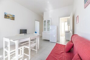 Living area - Townhouse directly by the sea MV6 (Marina di Mancaversa)