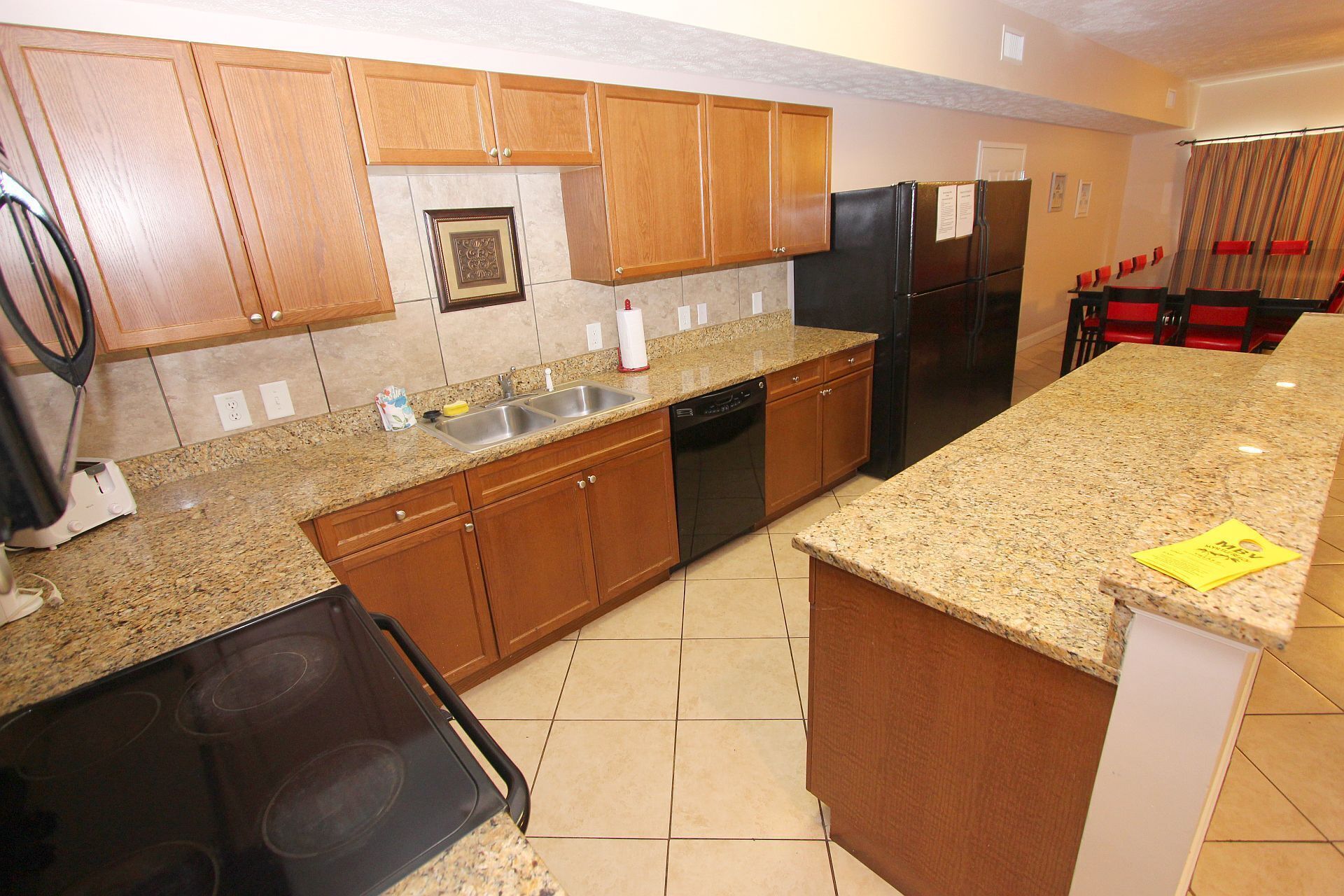 3100 SqFt Villa with 6 bedrooms, 5 bathrooms in Central Myrtle Beach