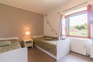 2 bedrooms, free WiFi, bed sheets