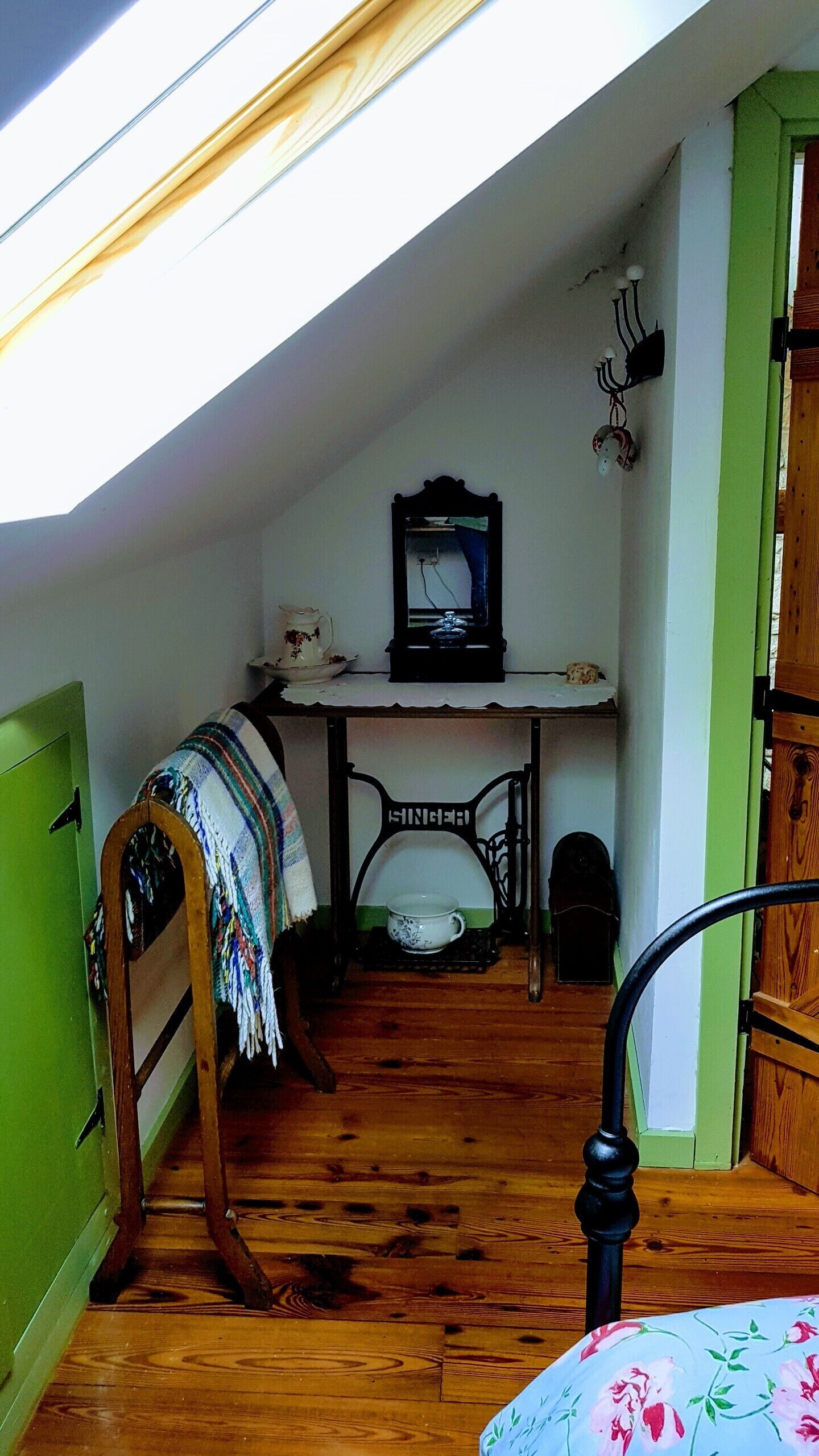 Unique And Charming Traditional Stone Cottage In Picturesque Surroundings