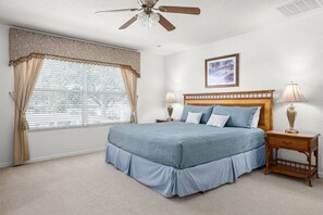 5 Schlafzimmer, Zimmersafe, Bügeleisen/Bügelbrett, Reisekinderbett