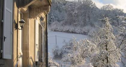 Beautiful mansion for 10 people