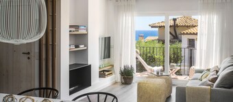 Apartment for families close to the beach.