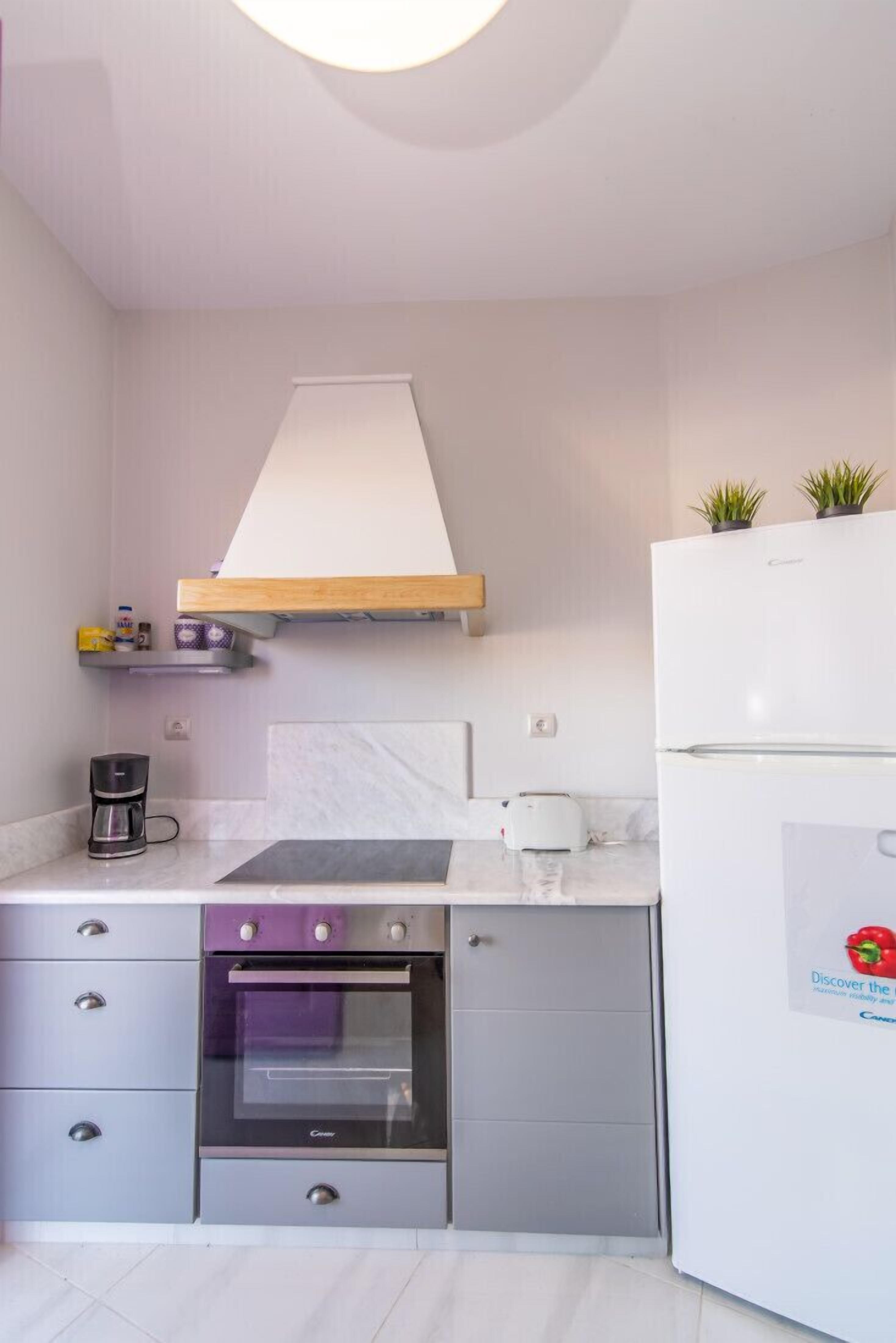 Fuchsia Sea View Villa