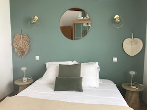 4 slaapkamers, een strijkplank/strijkijzer, wifi, beddengoed