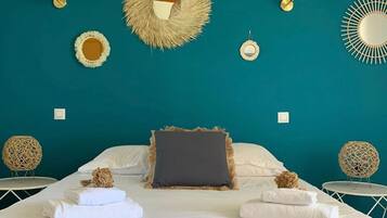 4 chambres, fer et planche à repasser, Wi-Fi, draps fournis