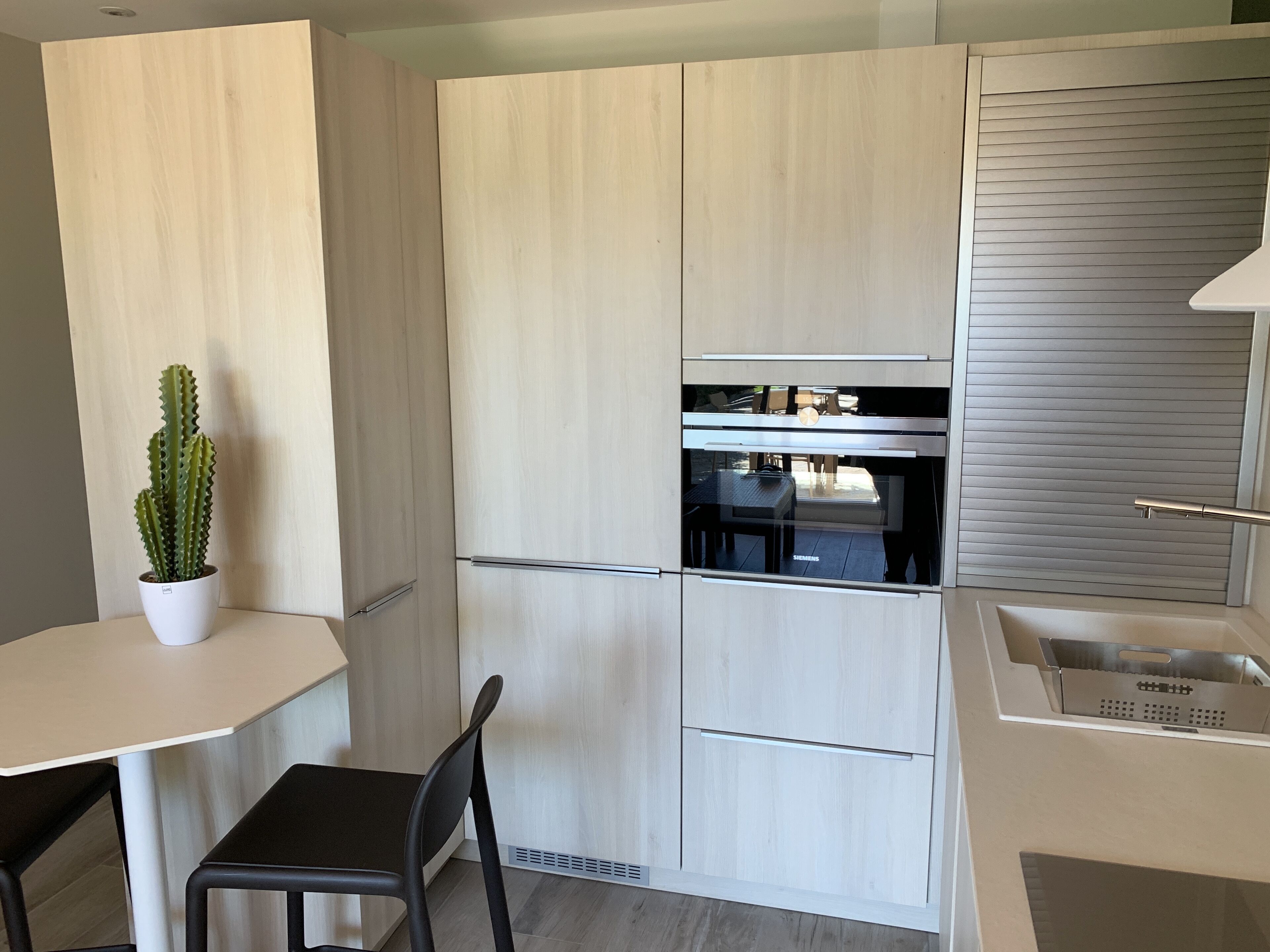 JOLI STUDIO ST CLAIR BEACH LE LAVANDOU