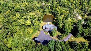 Exterior - Luxury Waterfront Retreat • Treehouse, Hot Tub & Fireplace (Minerva)