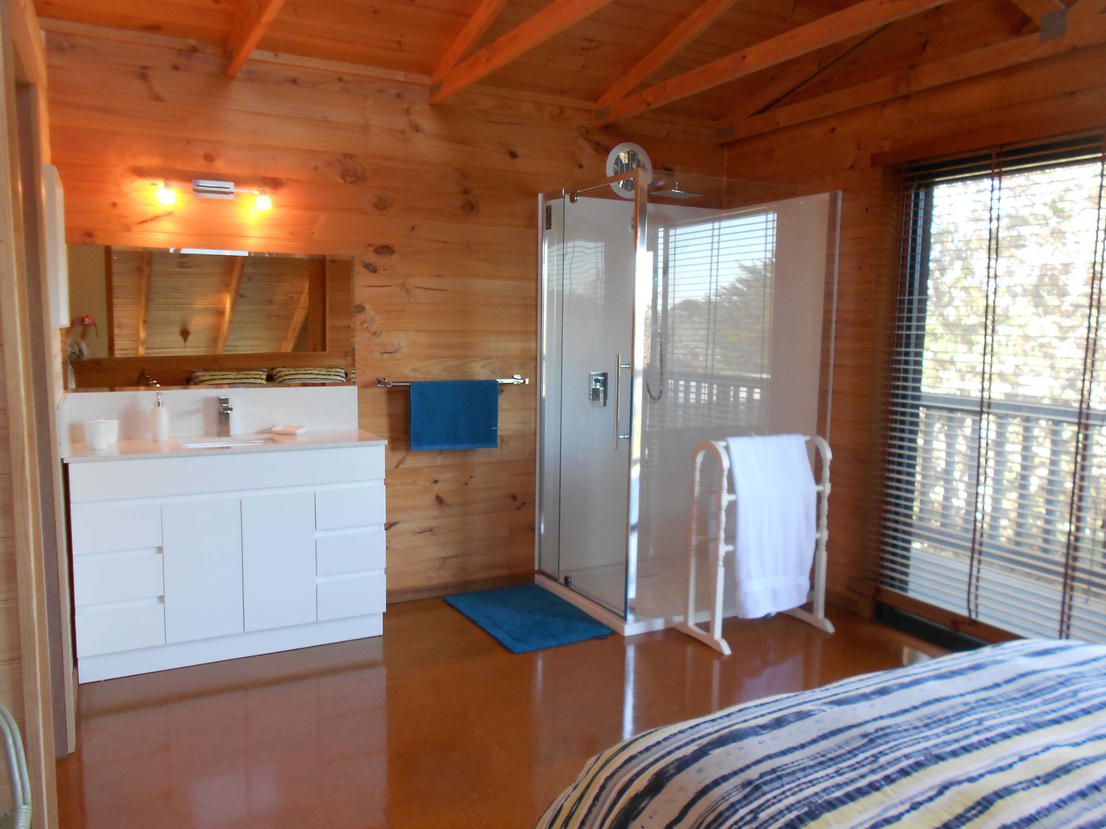 4 chambres, bureau, fer et planche à repasser, Wi-Fi gratuit