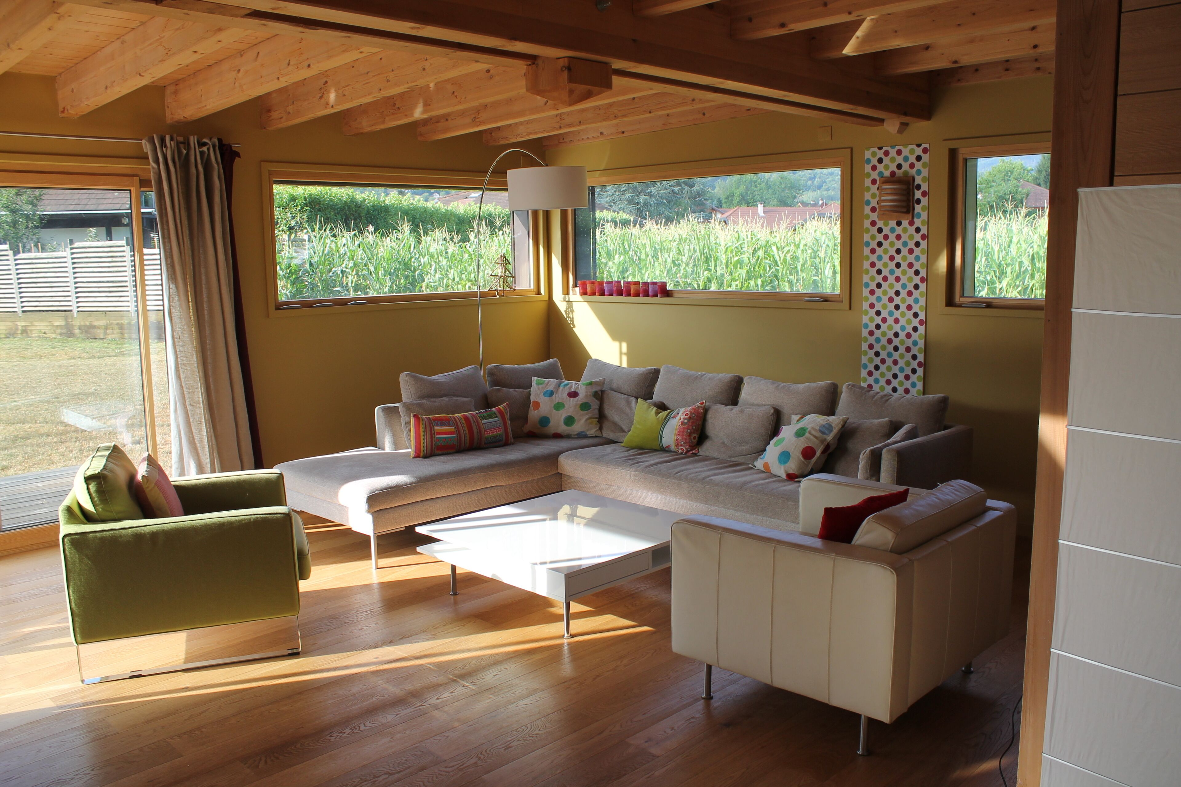 Exceptional villa ****. Space, light and quiet 2 steps from Lake Annecy.