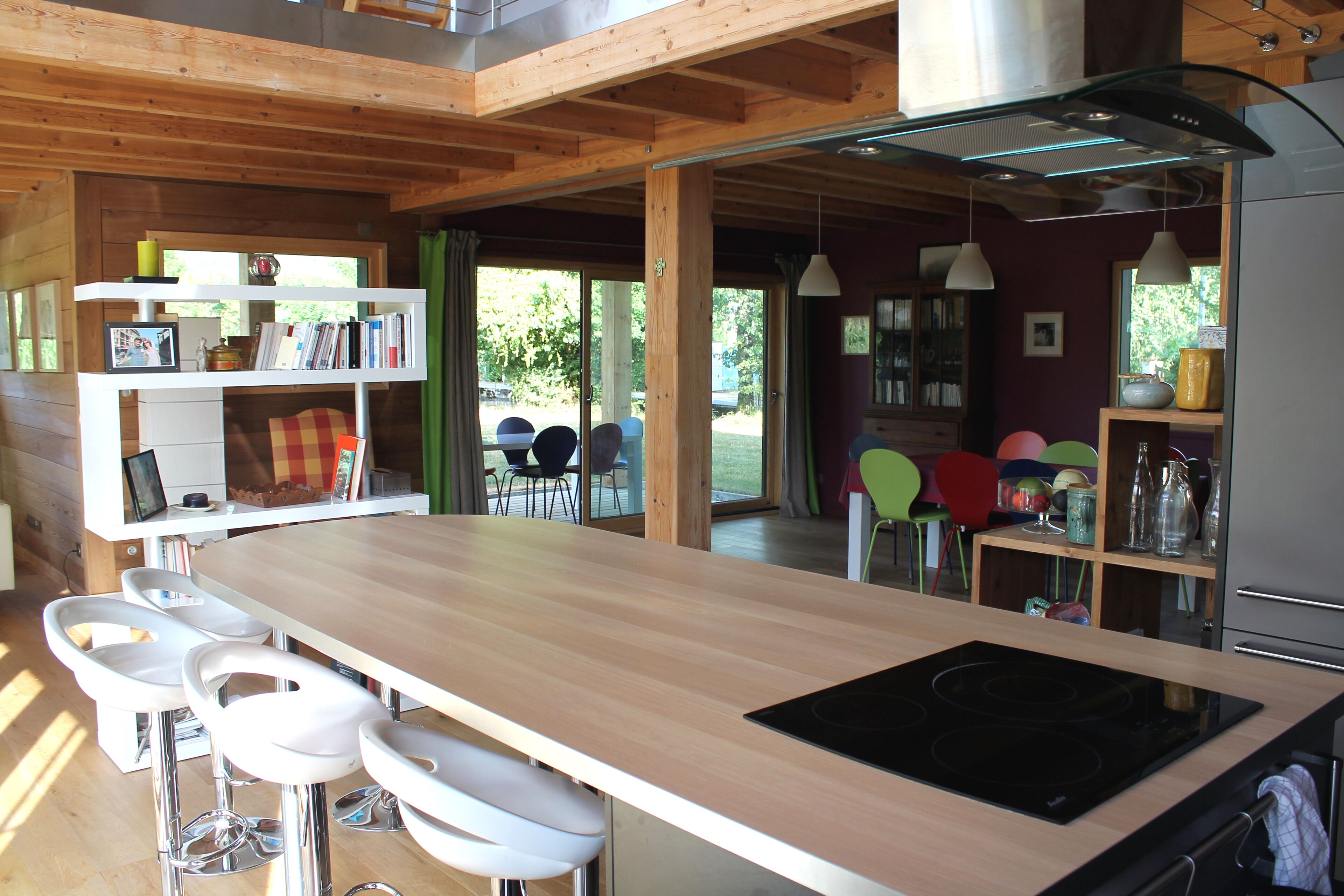 Exceptional villa ****. Space, light and quiet 2 steps from Lake Annecy.