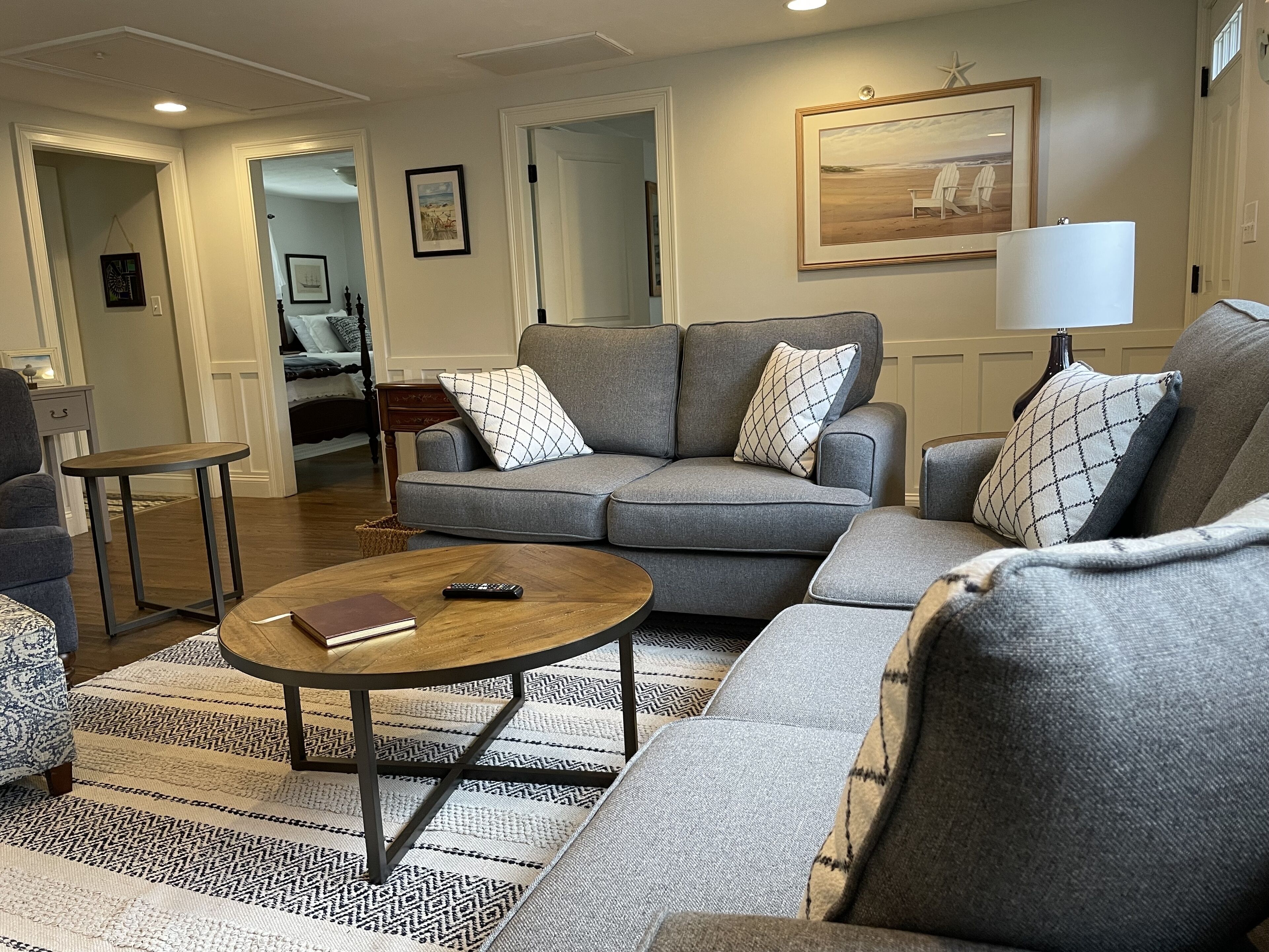 Updated clean home near best beaches, restaurants, & fun! Perfect location!