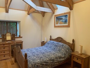 1 bedroom, iron/ironing board, bed sheets