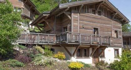 Ski in Skihütte. Großartige Lage am Pleney. 5 Schlafzimmer für 10 Personen.