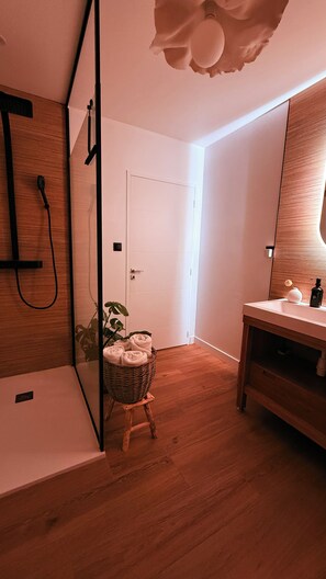 Badewanne, Haartrockner