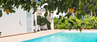 IN AVOLA, BETWEEN NOTO AND SIRACUSA, NEW VILLA WITH PRIVATE POOL