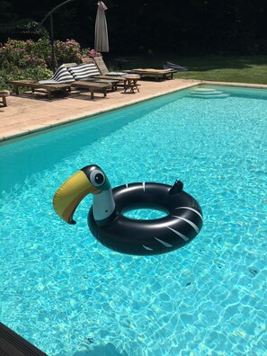 Piscine extérieure, piscine chauffée