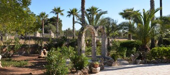 Typical Majorcan finca with pool, wireless, garden, barbecue and heating