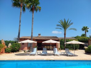 Piscine extérieure