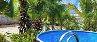 Turquoise Villa Family-Friendly Private Pool 3BR/2BA 5 Min drive to Eagle Beach