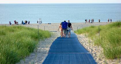 VILLA at Ocean Edge Endicott Village, GOLF PRIVILEGES AND VIEW. LINENS PROVIDED