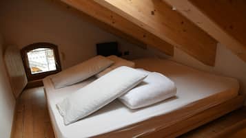 1 habitación, wifi y ropa de cama
