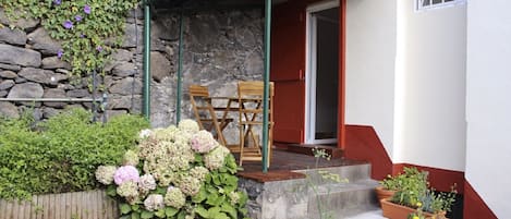 تفاصيل الفندق من الخارج