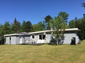 Terrace/patio - Holiday house close to the beach (Hundested)