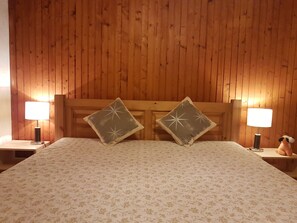 1 chambre, fer et planche à repasser, Wi-Fi