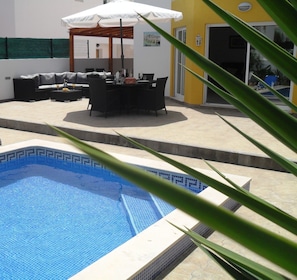 Outdoor pool - Large Spacious Modern Villa in Tavira Town with Private Pool & WIFI (Tavira)
