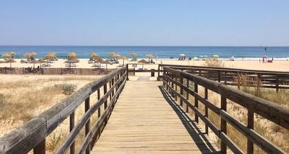 Grand appartement Ă Lagos Marina avec AC, Wi Fi et Netflix