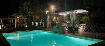 Villa Siena Toscanan spa-allas, Montepulciano Montalcino Firenze viime hetken