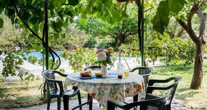 Self catering Amatalasviñas for 5 people