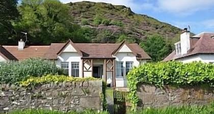 Lochside Cottage avec vue sur mer