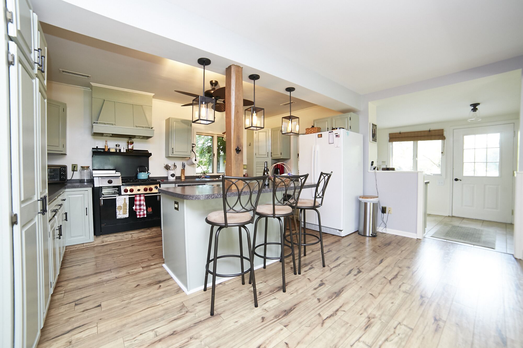 Waterfront Home with Magnificent Views