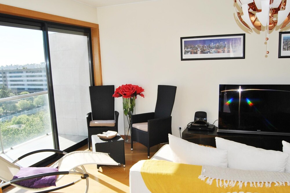 Parque Nacoes Prime Apartments EXPO16