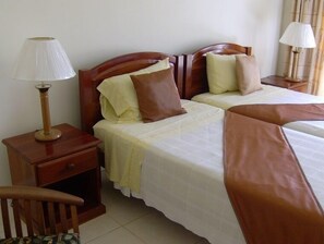 4 bedrooms, in-room safe, iron/ironing board, travel cot