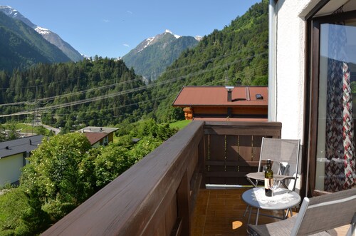 Newly renovated with spectacular views and skiing from October till May.