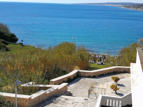 Villa 50 m vom Meer von Salento, Terrasse mit kostenlosem WIFI