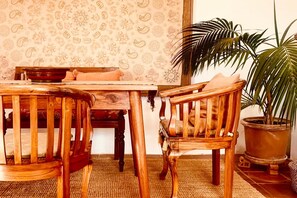 Dining - Enchanting and Spacious Holiday Cottage Chimida in Historic Teguise Vi (Costa Teguise)