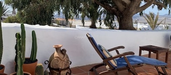 Enchanting and Spacious Holiday Cottage Chimida in Historic Teguise Vi