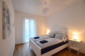 3 bedrooms, iron/ironing board, travel crib, free WiFi