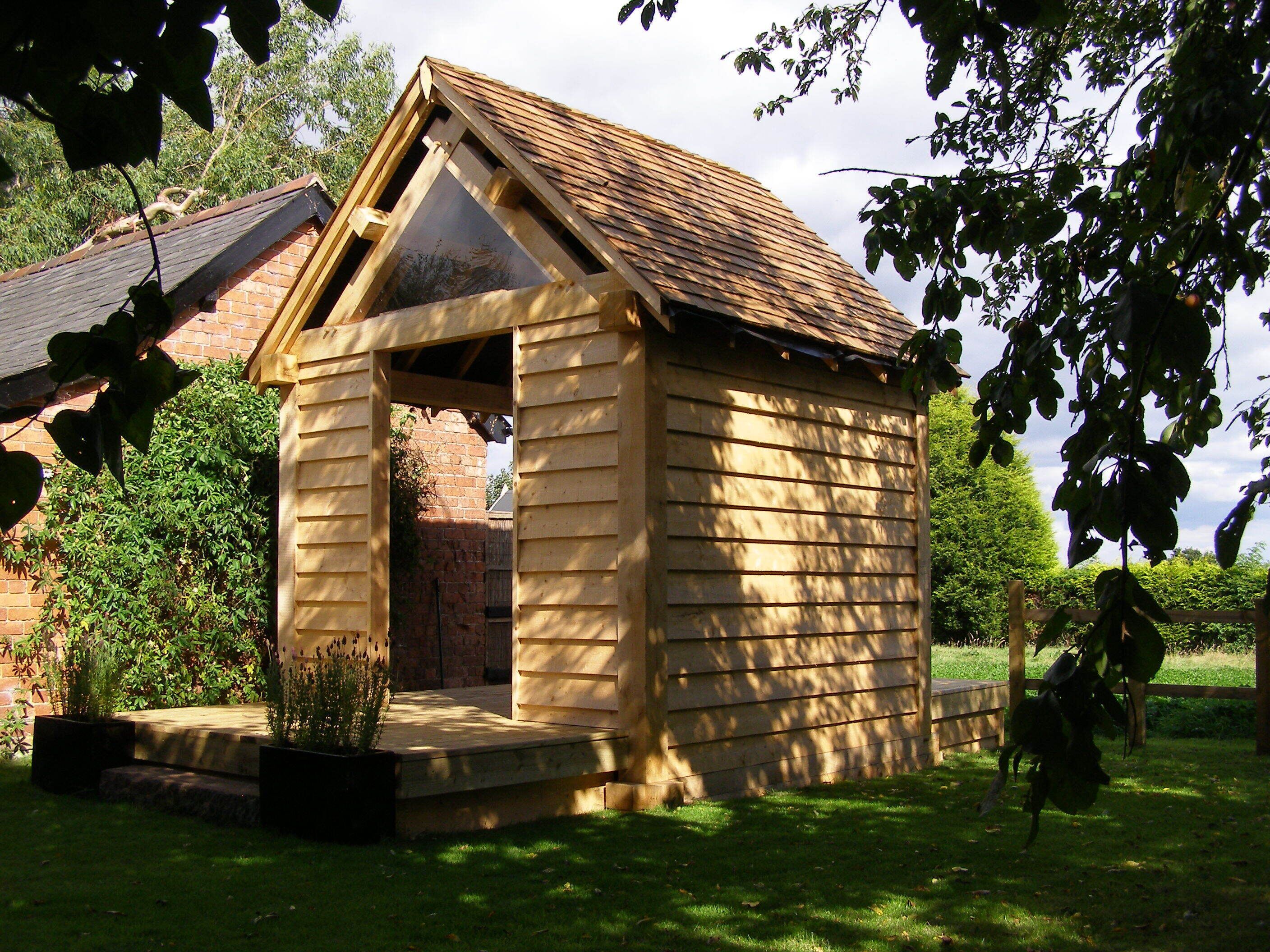oak garden building