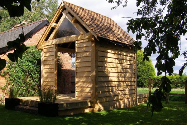 oak garden building