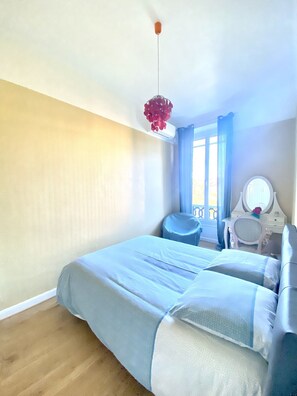 2 Schlafzimmer, Bügeleisen/Bügelbrett, Reisekinderbett, WLAN