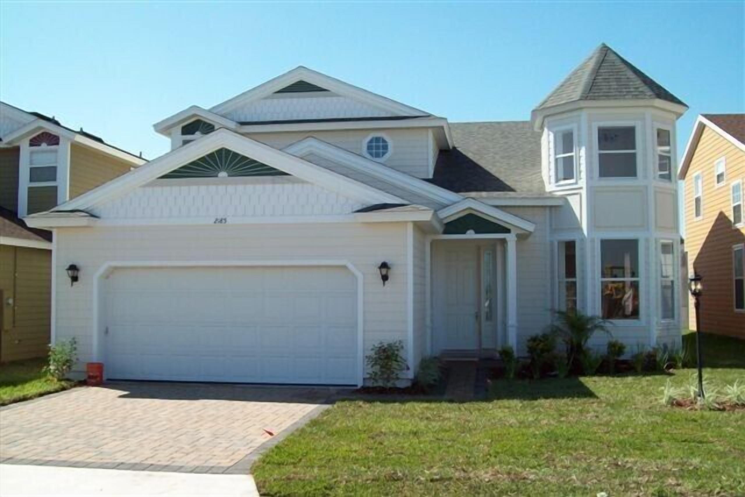 Luxurious 5 bedroom /5.5 BA Disney golf vacation home,private pool,exc.facilitie