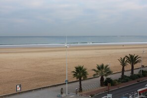 Beach nearby - Beachfront Apartment In Hendaye Plage (Hendaye)