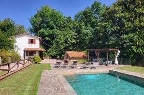 Outdoor pool - Totally private cottage with own pool, amazing views and close to Barga! WIFI (Barga)
