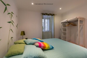 1 chambre, fer et planche à repasser, Wi-Fi gratuit, draps fournis